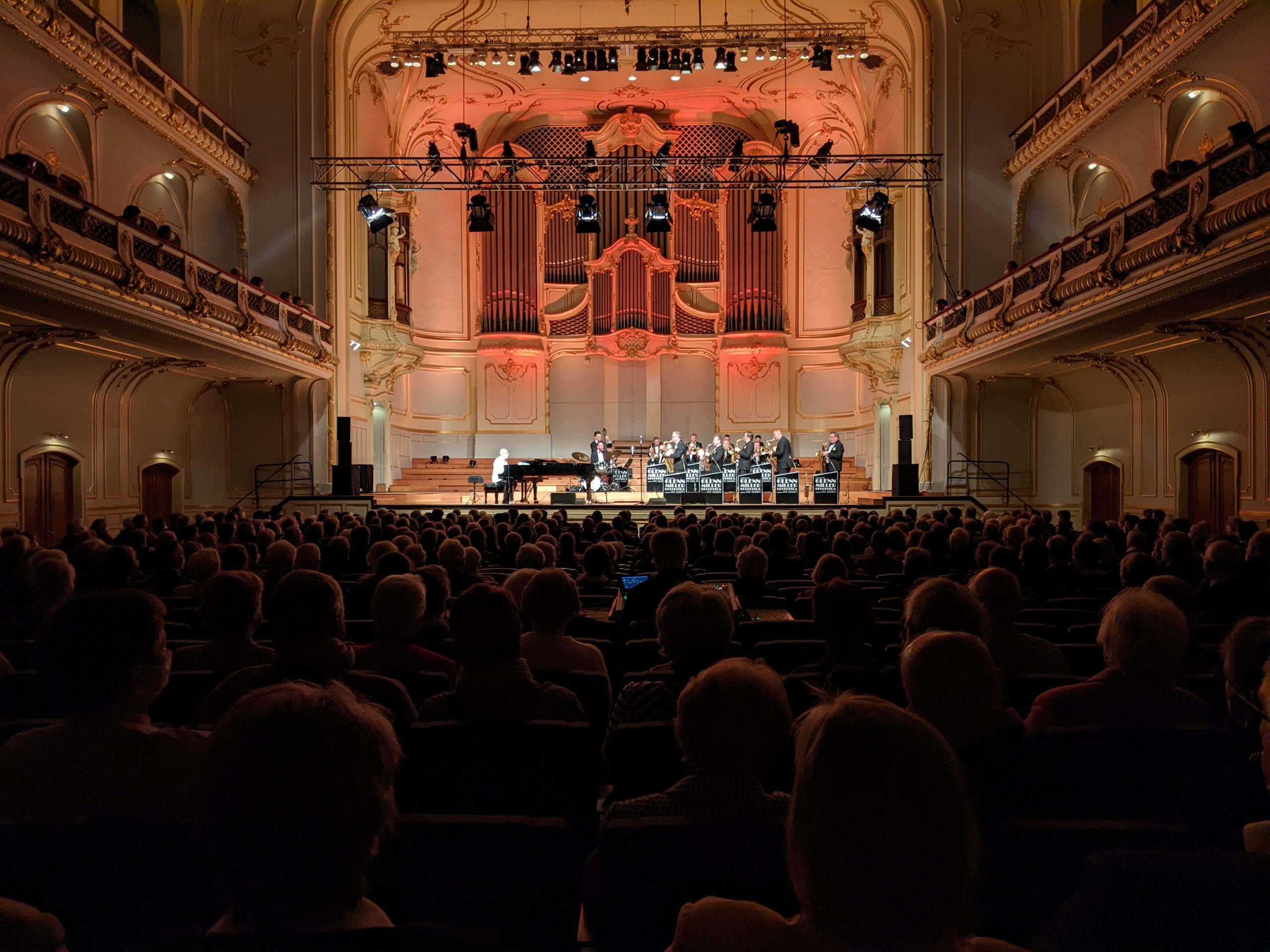 Glenn Miller Orchestra directed by Wil Salden, Laeiszhalle Hamburg, 05.03.2023